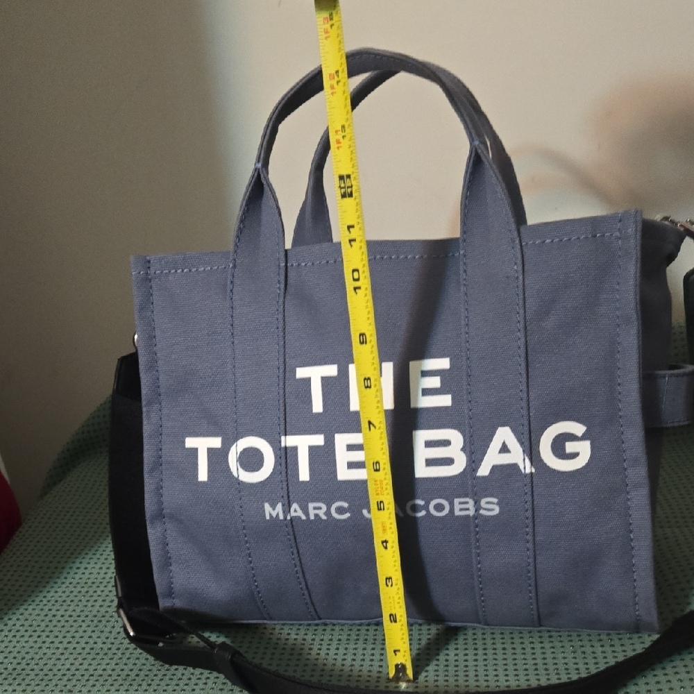 Marc Jacobs Gray Tote Bag - Picture 4 of 16